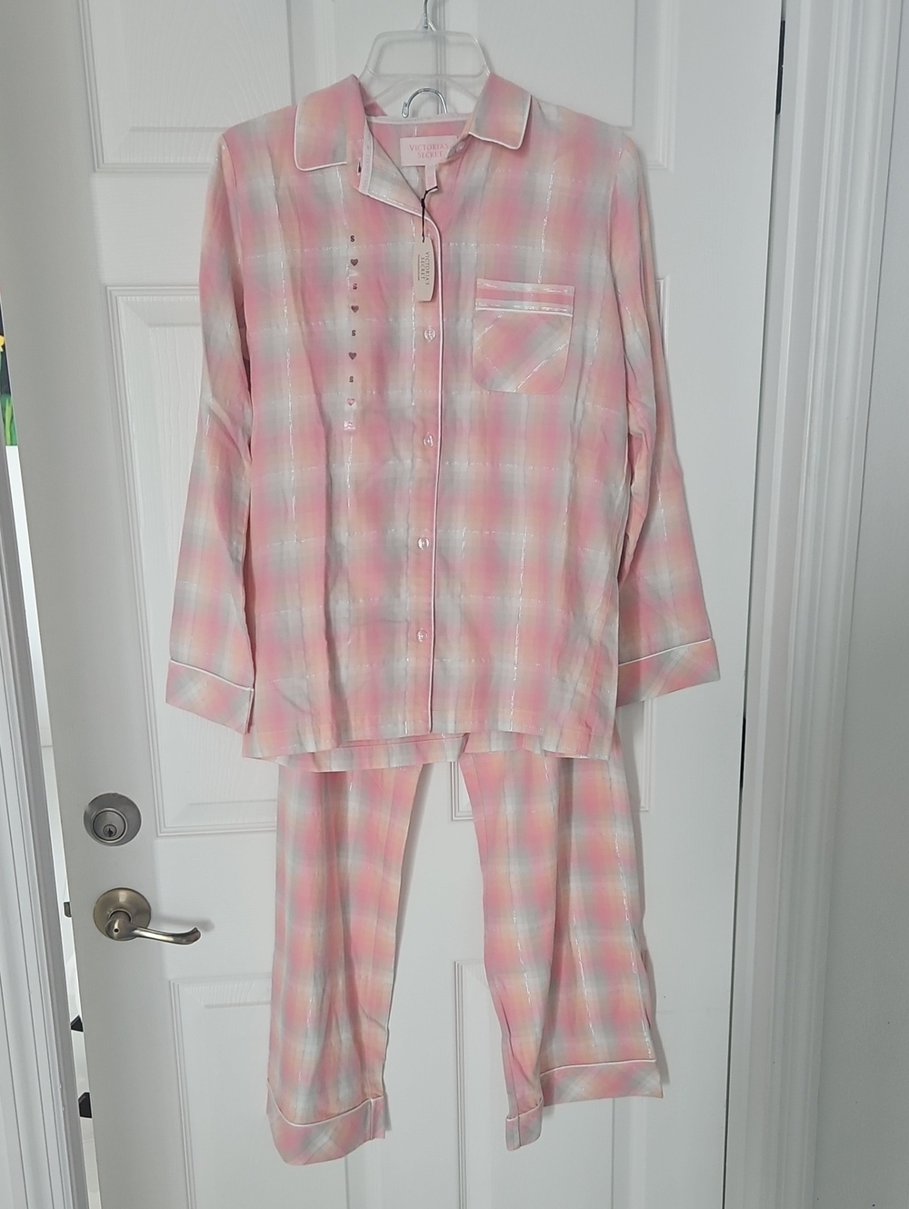 NWT Victoria's Secret Pink And White Plaid Pajama Set